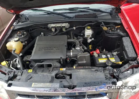 2009 Ford Escape Xlt from USA, damaged, VIN 1FMCU93G29KA10296